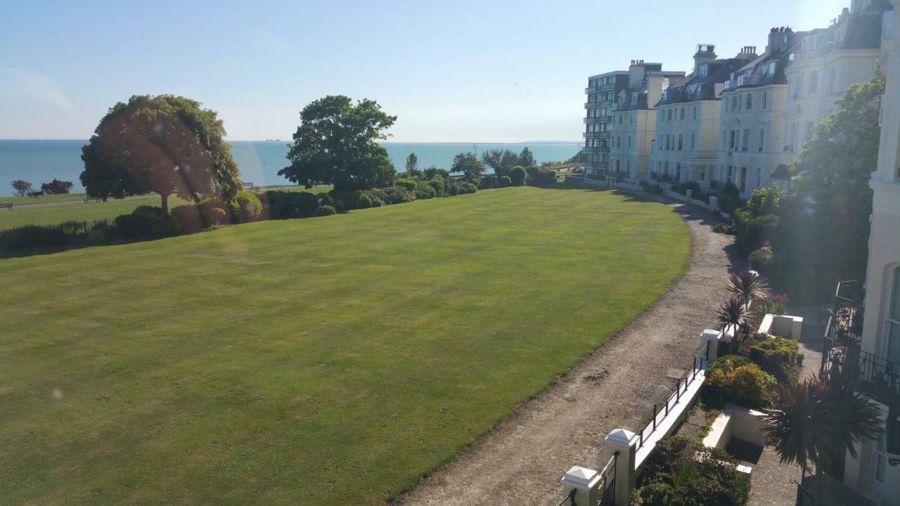 Westward Ho Hotel Folkestone Exterior foto